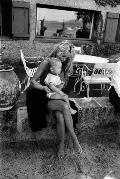 Warum dir niemand beibringt, was wahre Weiblichkeit ist